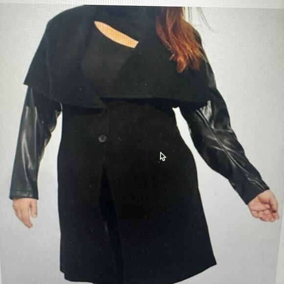 Torrid Faux Leather Sleeves Chic Classy Black Overcoat Women's SZ 2 (2X 18-20) - Picture 1 of 9
